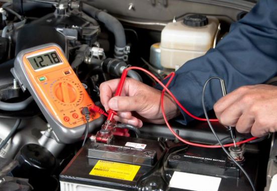 Kiểm tra, bảo dưỡng xe thường xuyên nhất là phần điện và nhiên liệu