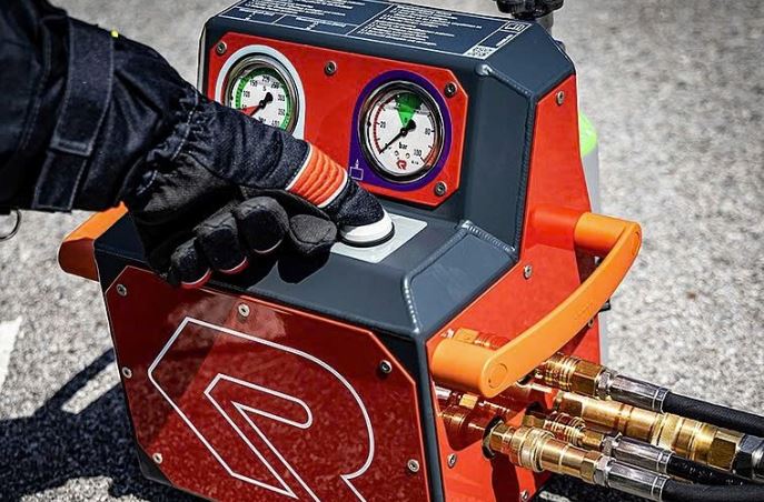 Hệ thống chữa cháy pin Lithium - ion trên xe ô tô điện