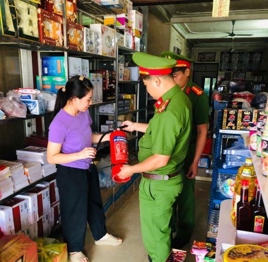 Hướng dẫn trang bị, thiết kế, lắp đặt phương tiện phòng cháy, chữa cháy, cứu nạn cứu hộ cho nhà ở riêng lẻ kết hợp sản xuất, kinh doanh