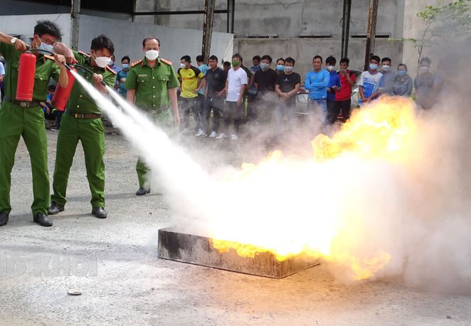 Chi phí và thời gian tập huấn phòng cháy chữa cháy