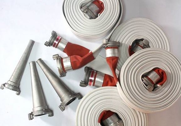 Vòi chữa cháy là gì? Cấu tạo và phân loại cuộn vòi chữa cháy
